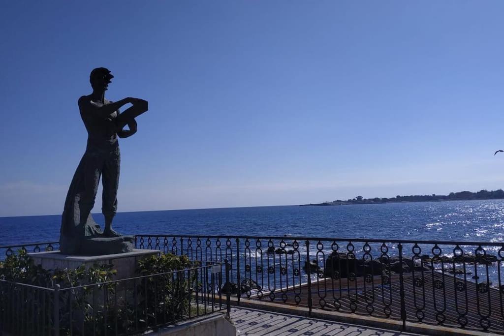 Casa Gioia Διαμέρισμα Giardini Naxos Εξωτερικό φωτογραφία